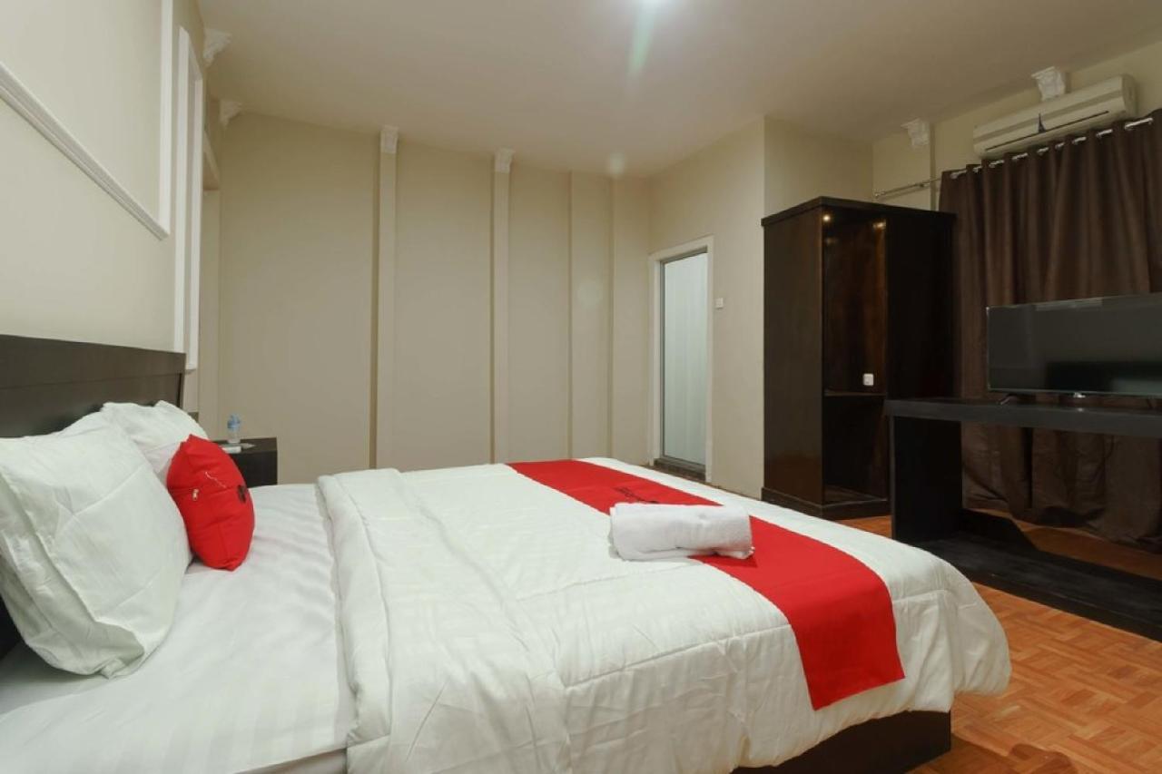 Reddoorz Syariah Near Suzuya Mall Banda Aceh 2 Geutieue Zewnętrze zdjęcie