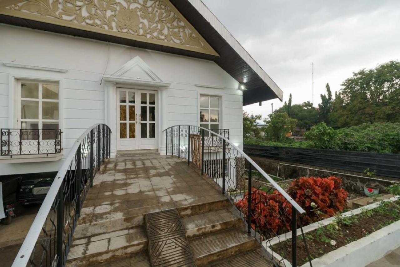 Reddoorz Syariah Near Suzuya Mall Banda Aceh 2 Geutieue Zewnętrze zdjęcie